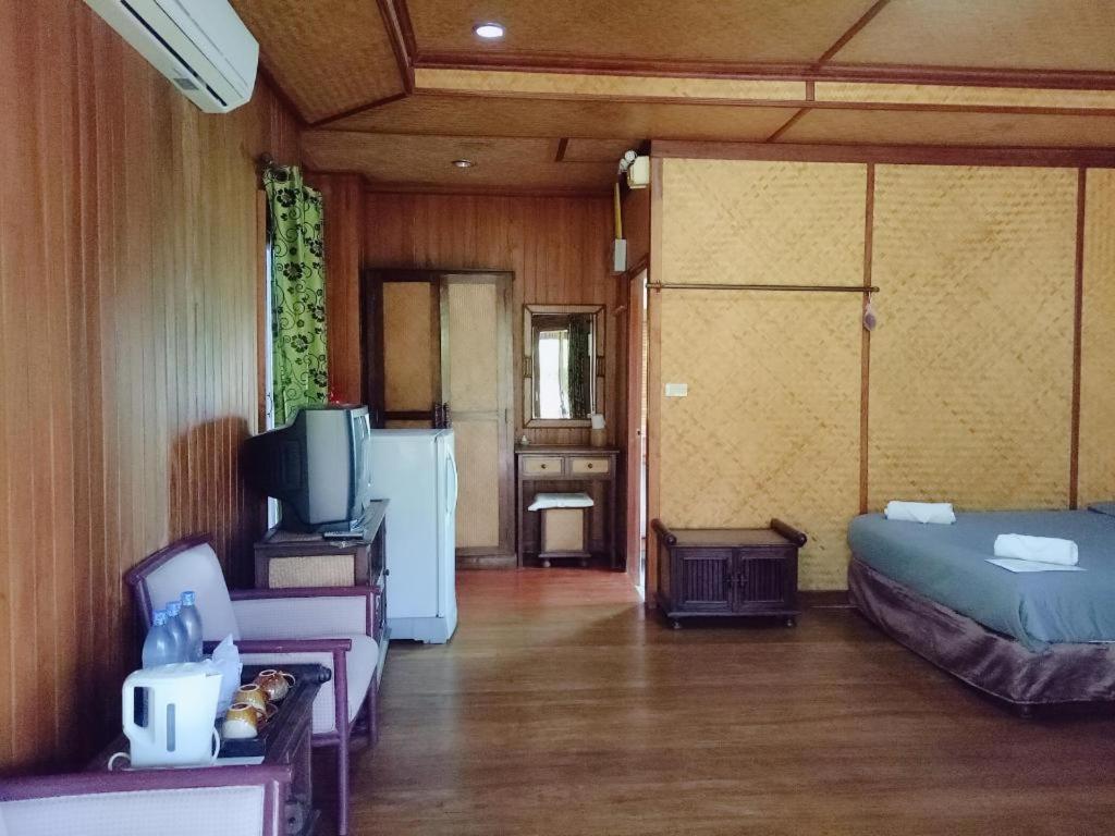 Indie House @ Maerim Чиангмай Экстерьер фото